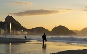 Apto novíssimo - P3 Copacabana